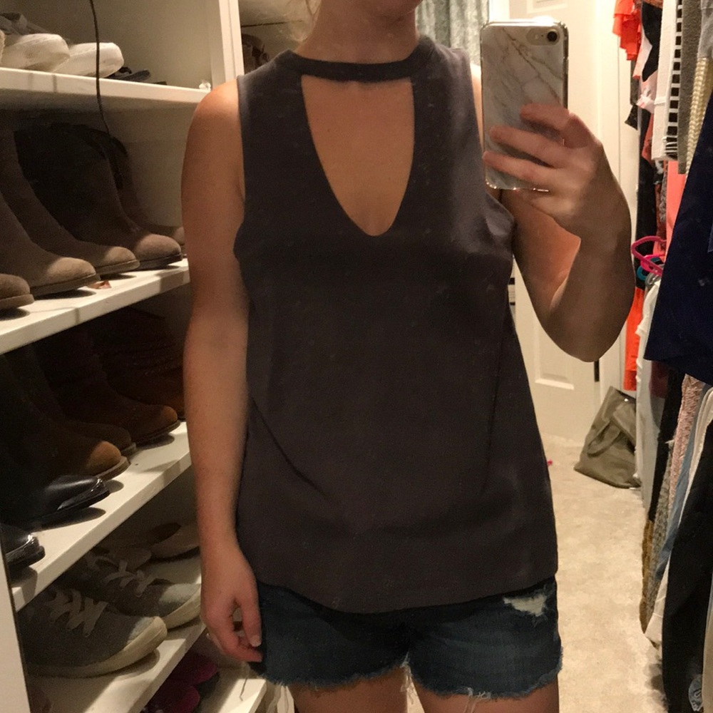 V neck cut out tank